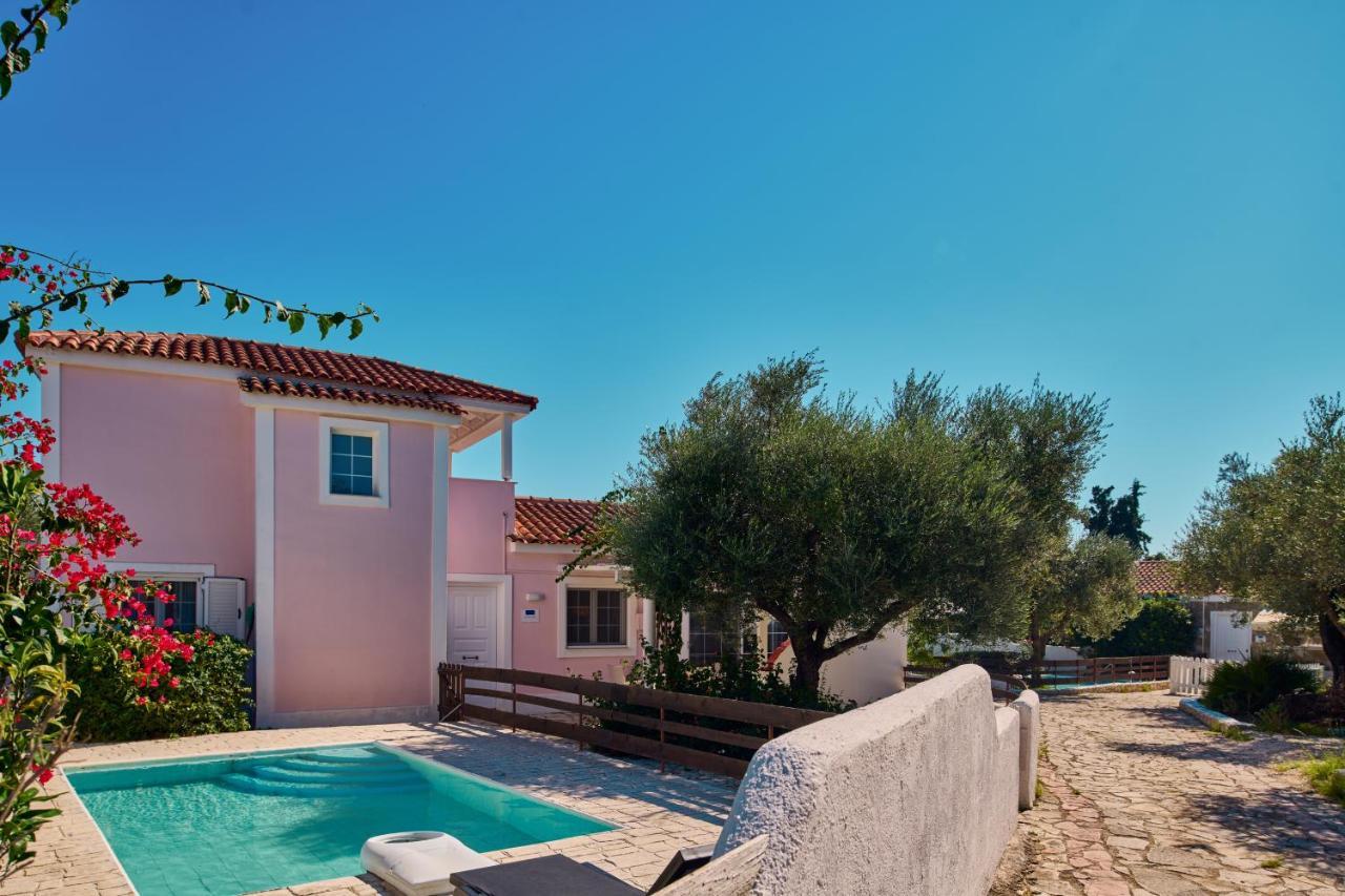 Periyali With Private Pools Villa
