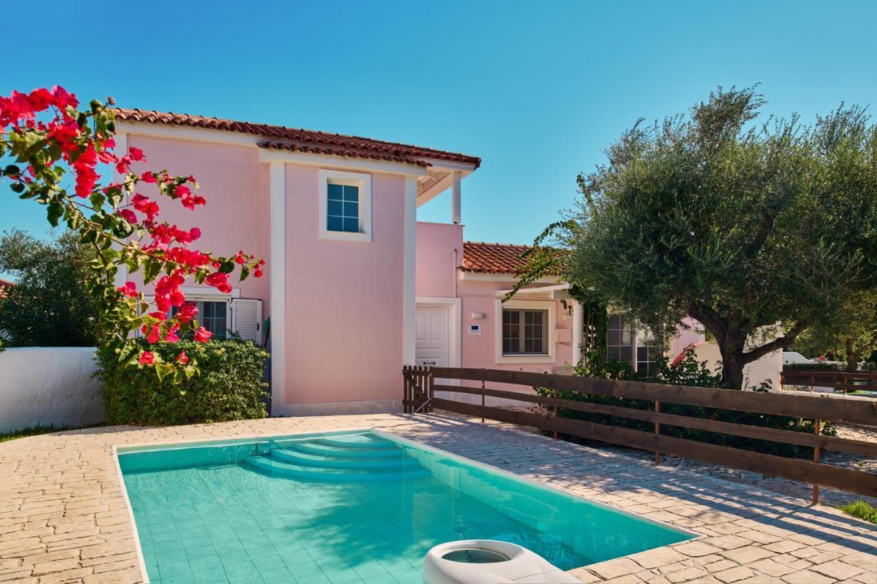 Periyali With Private Pools * Vasilikí